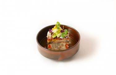 Gegrillter Aal mit Eiersoufflee - Gegrillter Aal mit Eiersoufflee, Parmesankäse und Meerrettich
Koch: Masaru Oae
Restaurant: Masa Japanese Cuisine